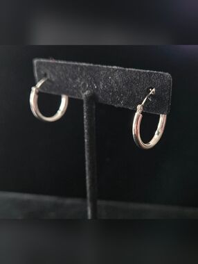 14k White Gold Hoop Earrings - Classic  Hoops